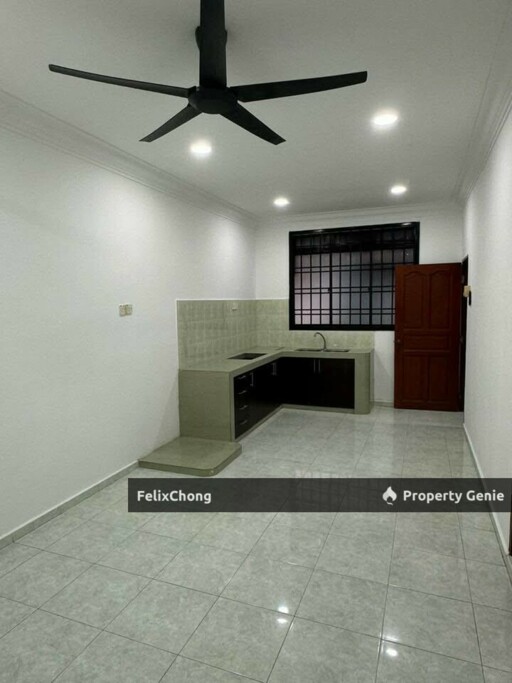 Taman Universiti 1 Sty Terrace,Jalan Kemuliaan,Skudai,Renovated