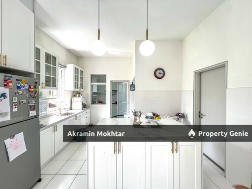Freehold, Facing Open & Corner Lot | 2 Storey Superlink House Bandar Enstek Nilai Negeri Sembilan