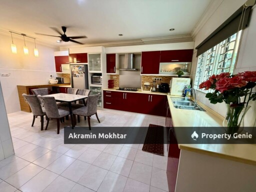 2 Storey Terrace Jalan Kristal, Seksyen 7, Shah Alam.