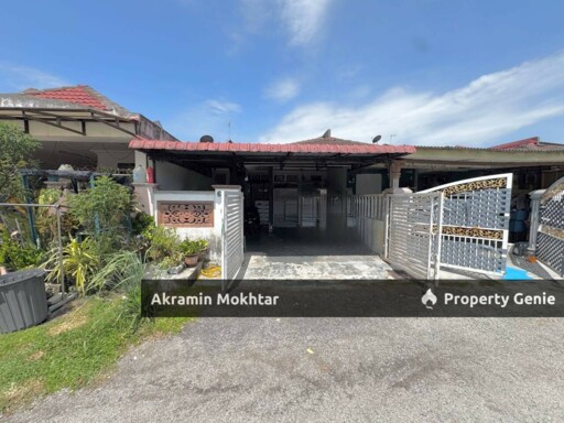 Freehold & Renovated | Single Storey Terrace Intermdiate Taman Seroja Bukit Sentosa .