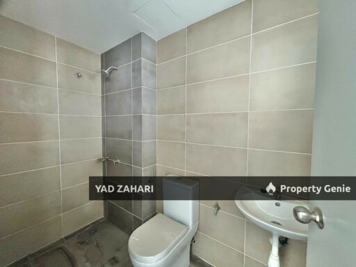Platinum Residence, Dengkil | Townhouse 4 Bedrooms | RM470K - Bigger Size, Brand New and Lowest Price
