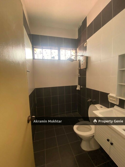 DOUBLE STOREY TERRACE TAMAN ANGGERIK PERDANA SEMENYIH (RENOVATED UNIT)