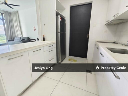 3 Bedrooms Apartment @ Marina Cove Residence for Rent