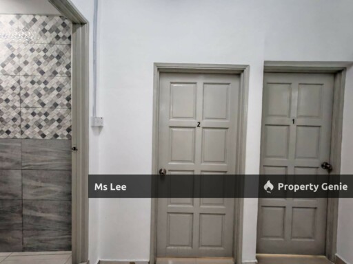 Male Room 2 RM600 @ 1st Floor Shop Apt-Sek 7-Shah Alam-near UITM-Ready Now
