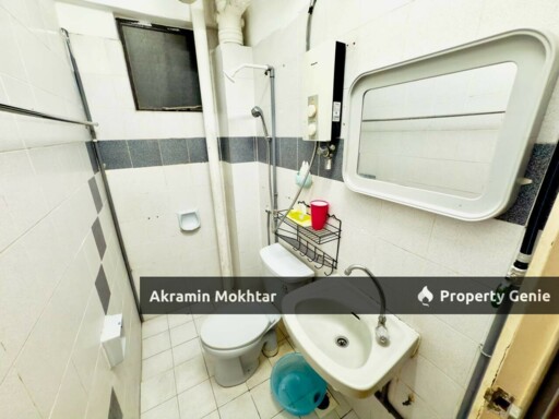 Renovated, Partially Furnished & 1 Parking | Seri Mas Condominium Amber Tower, Cheras Kuala Lumpur