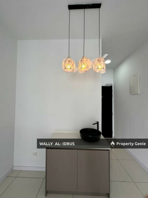 The Valley Residence
