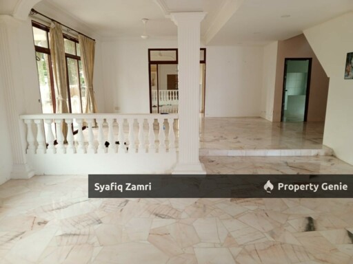 BUKIT ISTANA BANGLO 2 TINGKAT