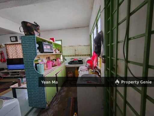 For Sale-Corner Unit 2 Storey Taman Bukit Rawang jaya (Low Cost)