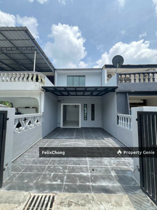 Taman Desa Jaya 2 Sty Low Cost,Jalan Danau,Johor Bahru,Renovated