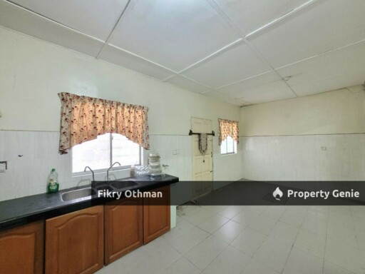 Desa Causarina Nilai