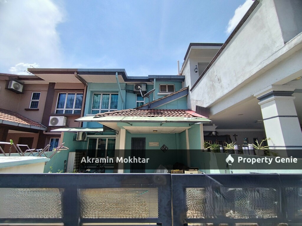 Freehold, Renovated & Extended | Double Storey Terrace Cassia 1 Bandar Botanic Klang
