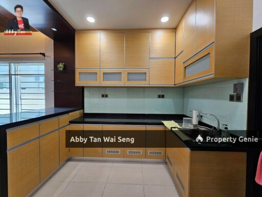 Taman Hilltop | Semi-D | Spacious | Move-In Condition