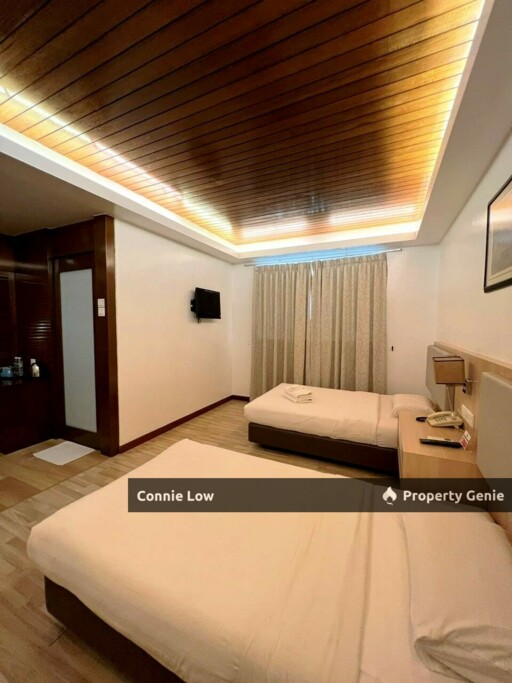 Ipoh town Freehold 3 unit 4 Storey Shop with Hotel Business for Sale