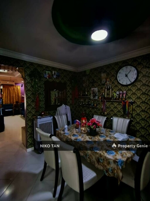 Jalan Kemajuan Single Storey End Lot Taman Universiti For Sale