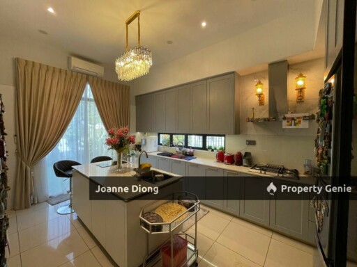 Eco Grandeur Bungalow-Corner