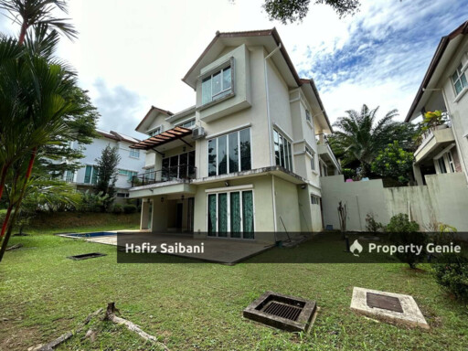Banglo Kayangan Height 3 Storey For Sale
