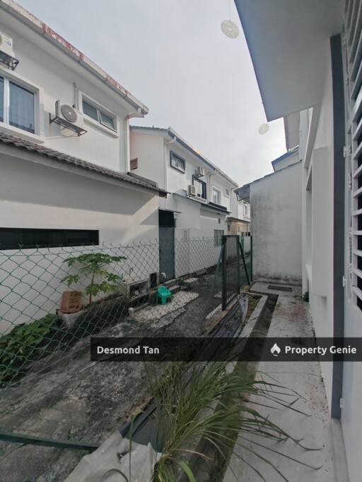 Doule Storey Sakura S2 Heights End Lot, Seremban 2, Seremban, Summer (Renovated & Facing No House)