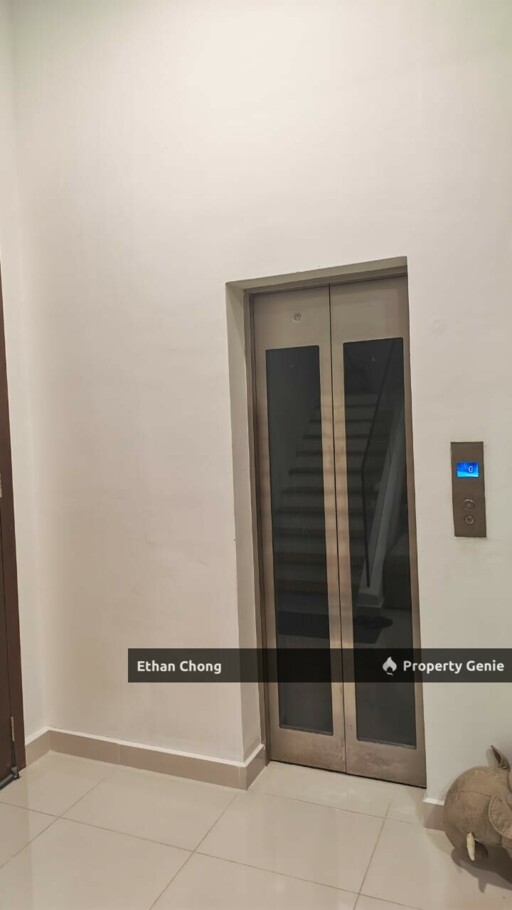 Fully Furnished House for Rent at Empire Residence, Petaling Jaya.