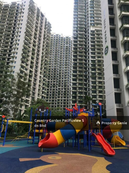 Regalia Park @ Forest City