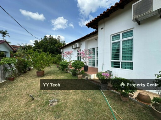 Bukit Baru Single Storey Bungalow