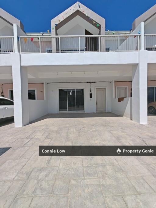 Fully furnished Showhouse Double Storey Terrace for sale in Klebang Chemor perak