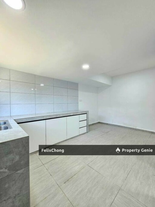 Taman Tiram 1 Sty Medium Cost,Jalan Mawar,Ulu Tiram,Renovated