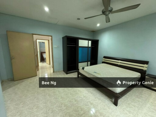 Taman Pulai Utama / 2 Storey Terrace / Unblock / Full Loan