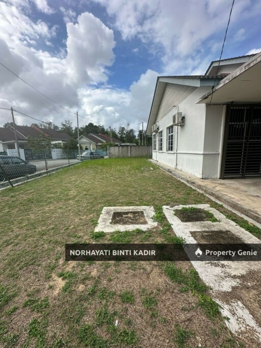 RUMAH SEMI-D SETINGKAT DI TAMAN KEMPADANG MAJU, KUANTAN
