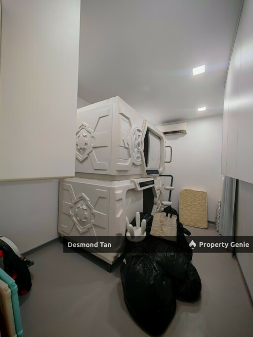 Kalista 2, Kalista Residence, Seremban 2, Mambau, (Penthouse Fully Furnished & Facing Facilities)