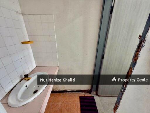 Double Storey, Taman Sri Muda, Seksyen 25 Shah Alam Selangor