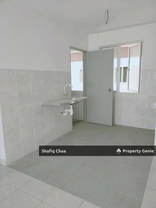 Ready Move In Brand New Apartment Seroja With Lift, Taman Putra Perdana Puchong