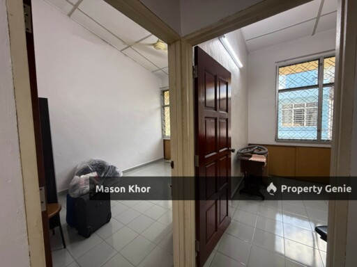 TAMAN BUNGA RAYA 2-STOREY TERRACE 1400sf FULLY RENO & WELL MAINTAIN PERAI