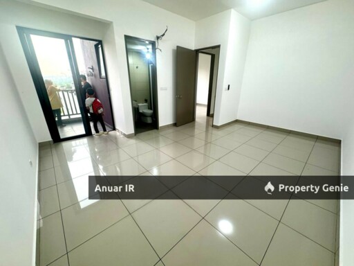 2-Storey The Strata TownHouse Bandar Puteri Bangi [Bandar Seri Putera]