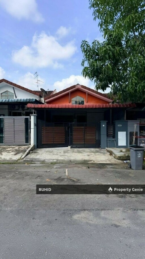 Freehold 3-Bedroom Single Storey Terrace House Taman Puteri Wangsa, Ulu Tiram