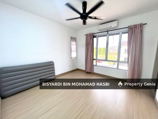 End Lot Extra Land 2 Storey Serenia City Amani, Sepang.