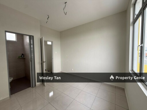 Below Bank Value! Freehold Corner 2.5 Storey Terrace @ Bukit Katil
