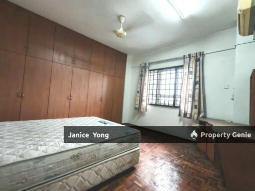 Dwi Mahkota Condominium @ Taman Bukit Aliff Tampoi