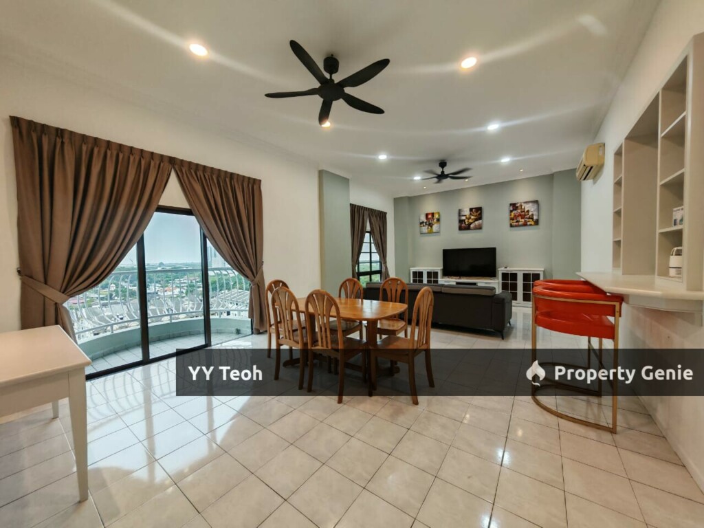 CORNER Selat Horizon Condominium Klebang Kecil 4R Unit