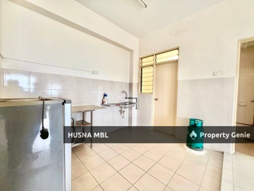 Condominium Kondominium Kristal Seksyen 7 Shah Alam Below Market Near UiTM