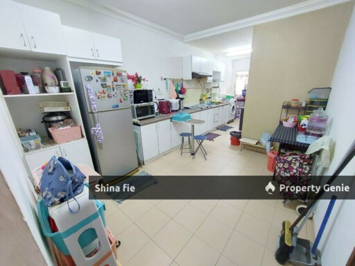 Double Storey House Taman Sri Andalas