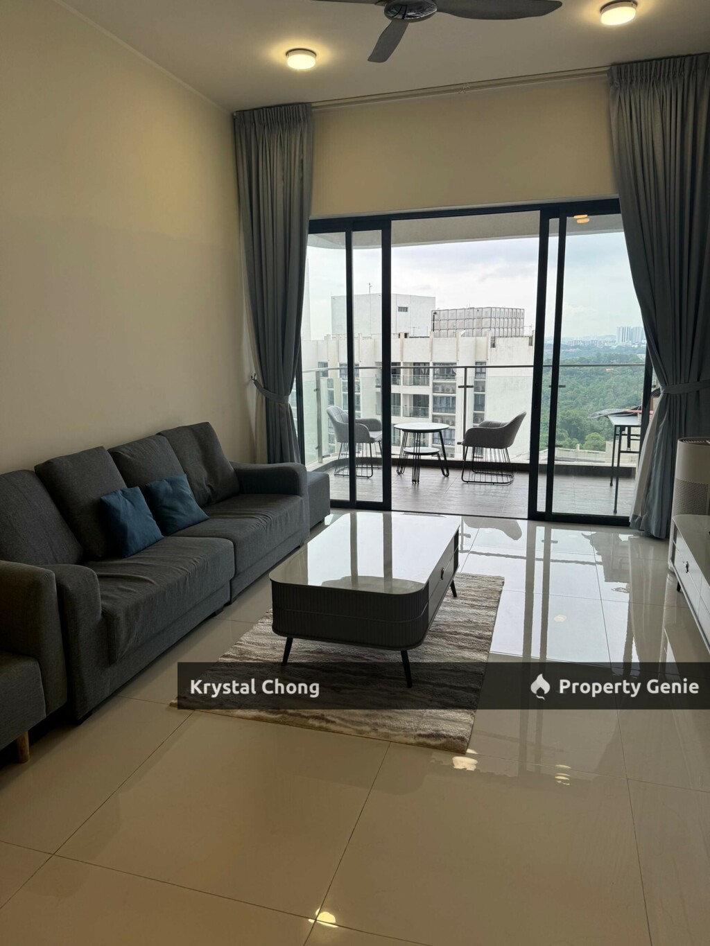 Room For Rent Amberside@country garden danga bay