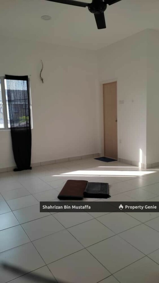 Full Loan, Taman Putera Indah, Tongkang Pechah, Batu Pahat, Johor