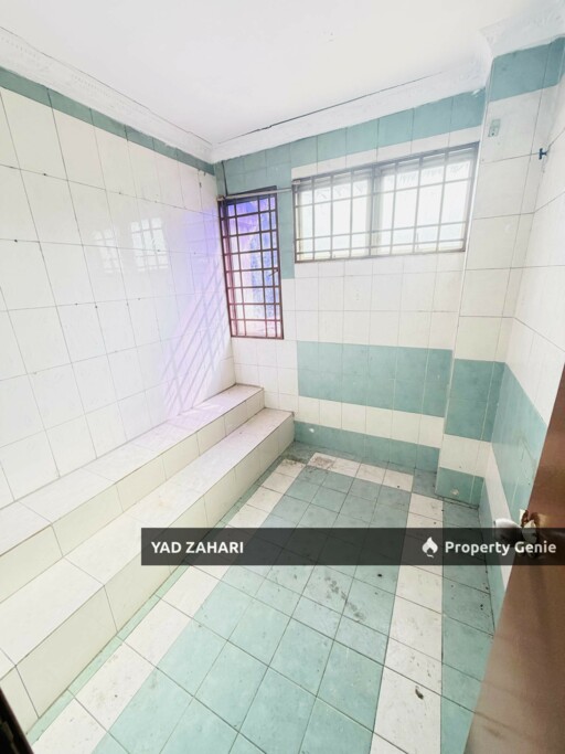 Cahaya Alam U12, Shah Alam | 2-Storey Terrace 4 Bedrooms | RM650K - Renovated Unit with Extended Hall and 4mins to Shop