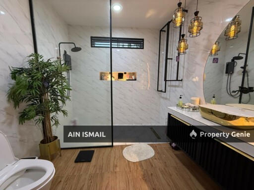 [END LOT & RENOVATED + FURNISHED] SEMI-D 2 TINGKAT TAMAN PANTAI INDAH BESERAH, KUANTAN