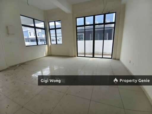 For Sales Single Storey Semi D House Below Value