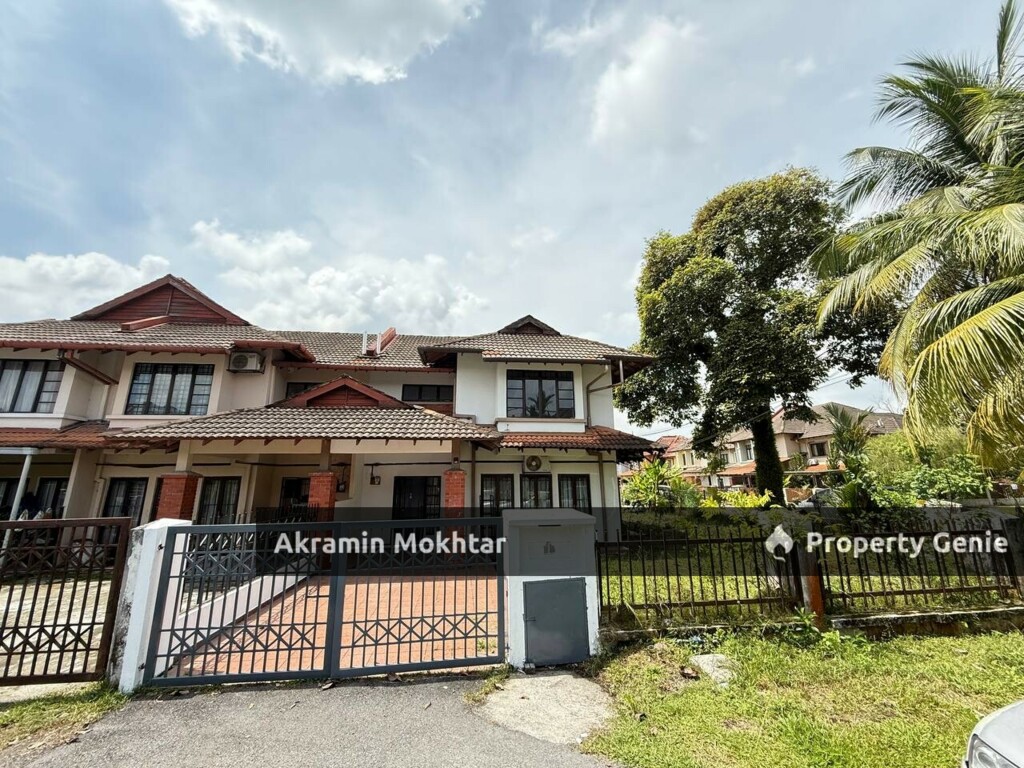 Refurbished Corner Lot Double Storey Bandar Sungai Buaya ,Jalan Rampaisari