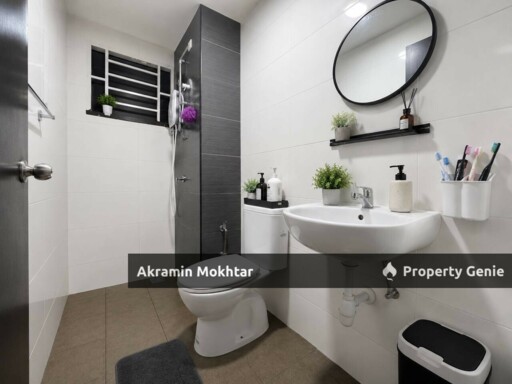 FREEHOLD, GROUND FLOOR, PARTIALLY FURNISHED & 2 PARKING | Oasis 1 Condo Mutiara Heights Prima Saujana Kajang