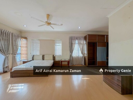 [For Sale] 2.5 Storey Semi-Detached House, Puncak Bangi Seksyen 6 | 6+1R6B | RM1,580,000