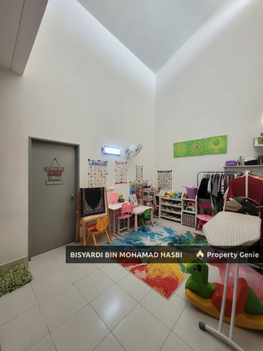 FACING OPEN 2 STOREY SAUJANA TROPIKA, S2 HEIGHTS SEREMBAN 2, SEREMBAN .