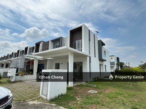 Partially Furnished 2 Storey Terrace House for Sale at CasaView@Cybersouth, Dengkil